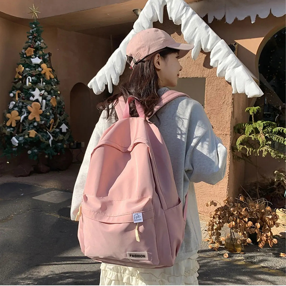 Large capacity travel shoulder backpack