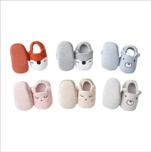 Non-slip children's floor shoes