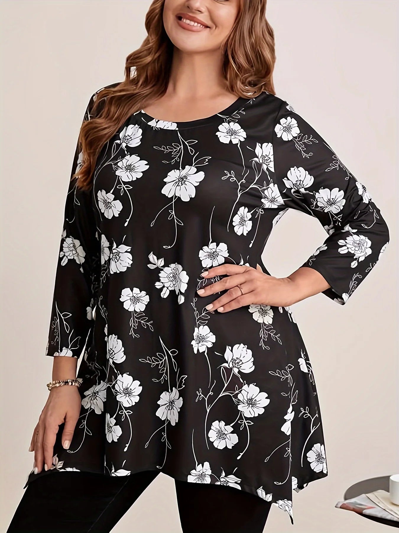 Women's plus size floral print blouse