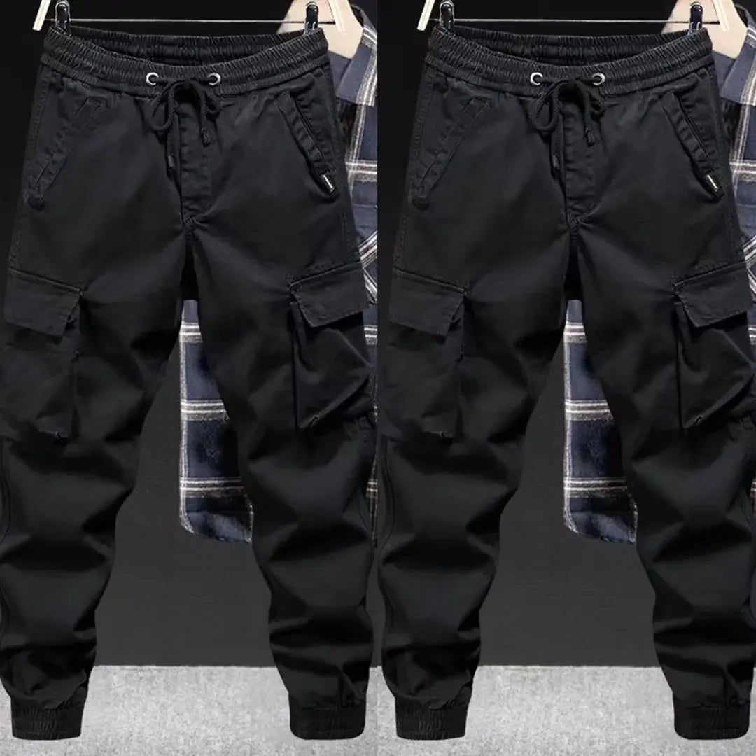 Trendy men's loose-fit cargo pants