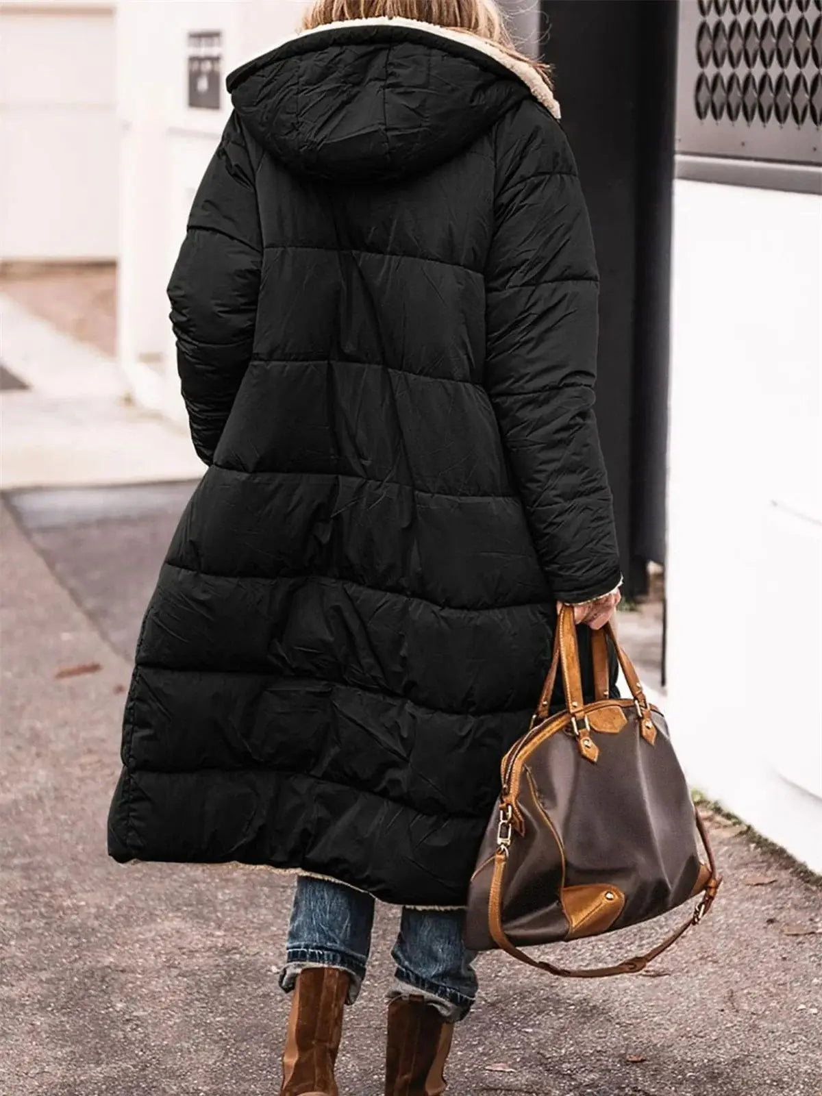 Ladies winter hooded quilted coat