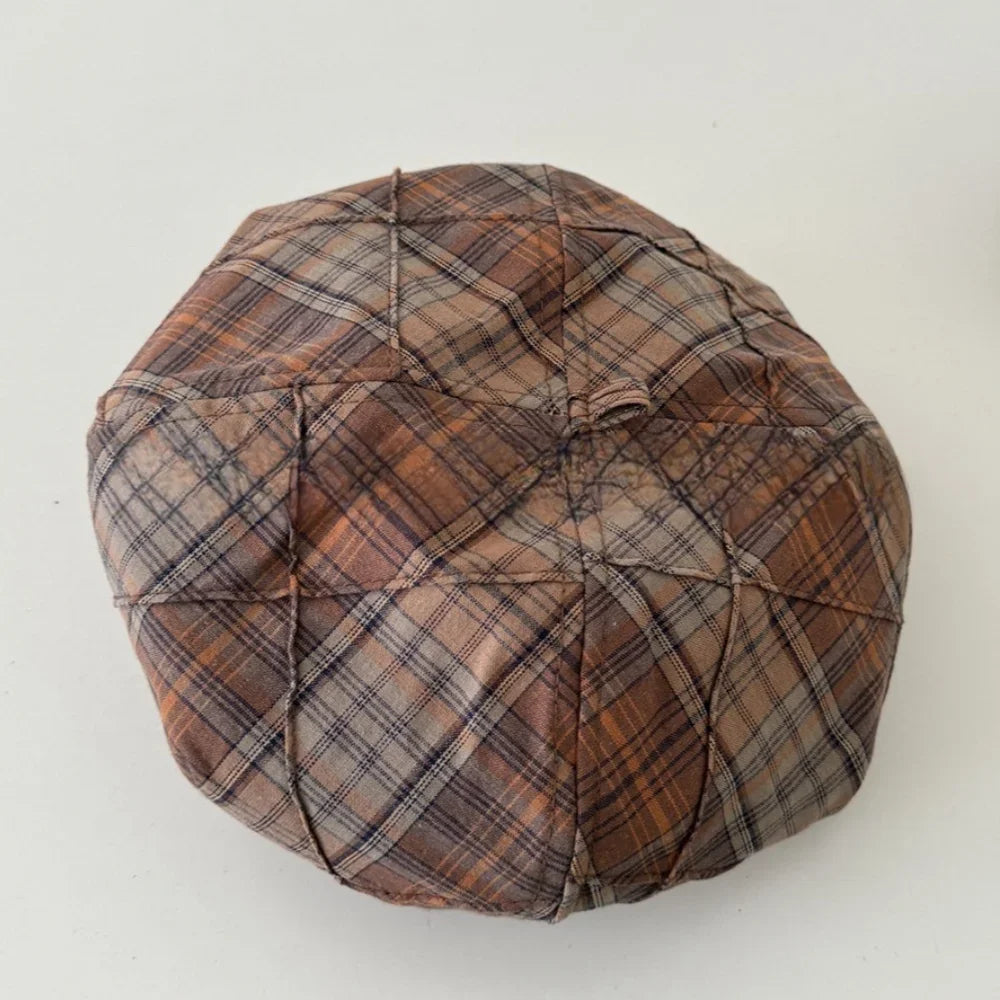 Solid wool felt fabric beret