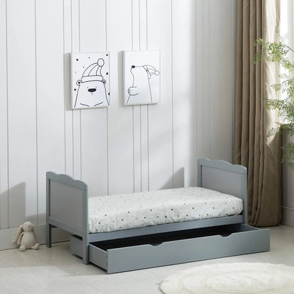 Wooden baby cot bed set
