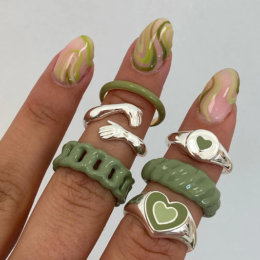 Vintage Green Embrace Rings Set