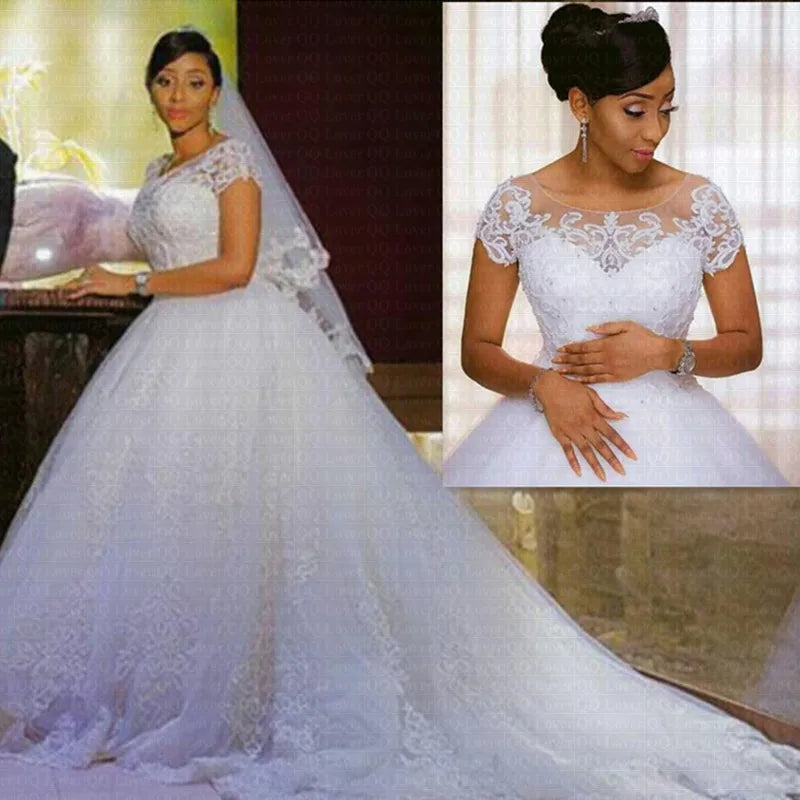 Vintage Lace Appliques Ball Gown Bridal Dress
