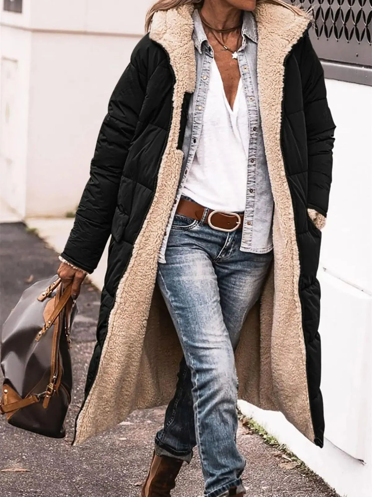 Ladies winter hooded quilted coat