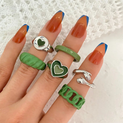 Vintage Green Embrace Rings Set