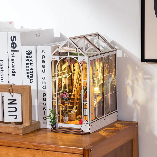 Garden Shed DIY Book Nook Kit with Furniture and LED Lamp