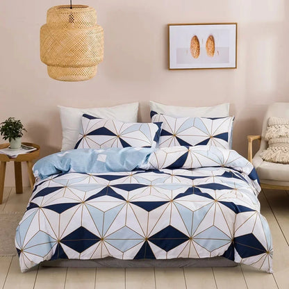 Soft and comfortable geometric print queen bedding set