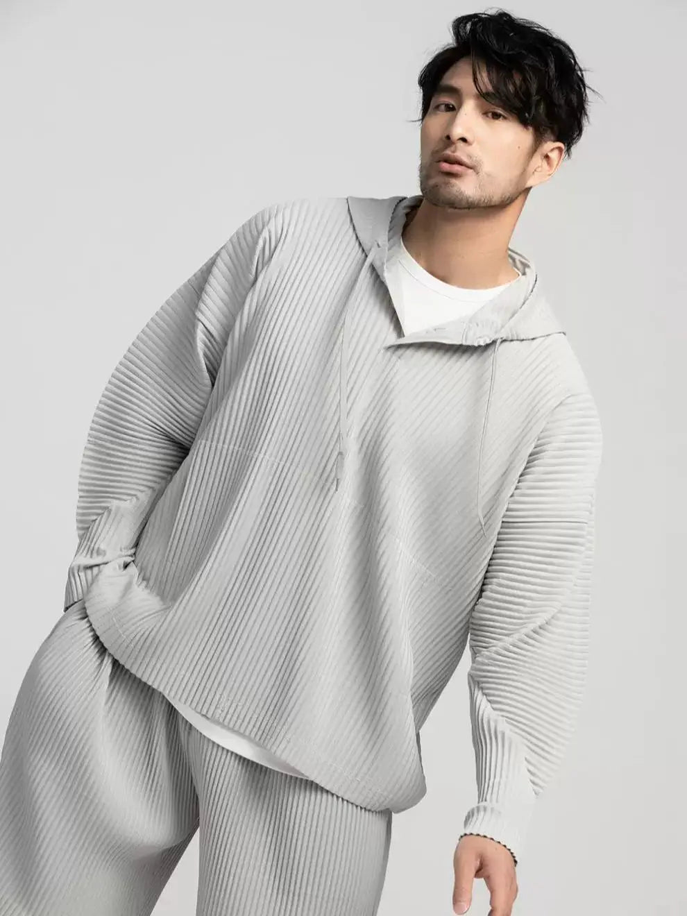 Breathable loose drawstring pleated hoodies