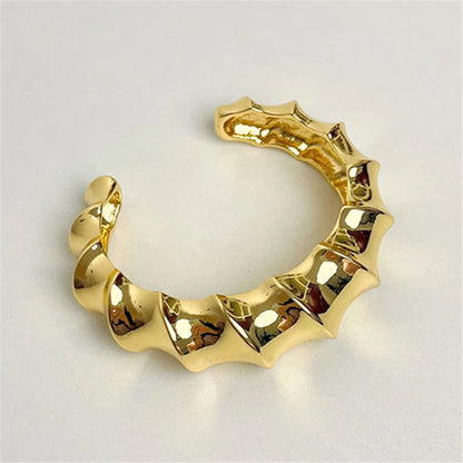 Heavy Exaggerated Metal Twisted Choker Necklace