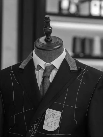 Elegant 2 piece plaid men suits
