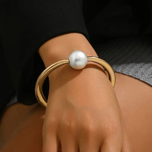 Electroplated Pearl Accent Bracelet
