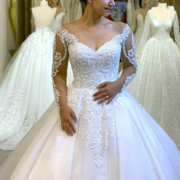 Graceful Tulle Wedding Dress