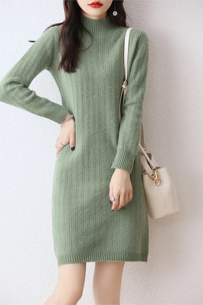 Autumn women's round neck thick dress