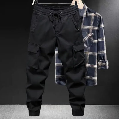 Trendy men's loose-fit cargo pants