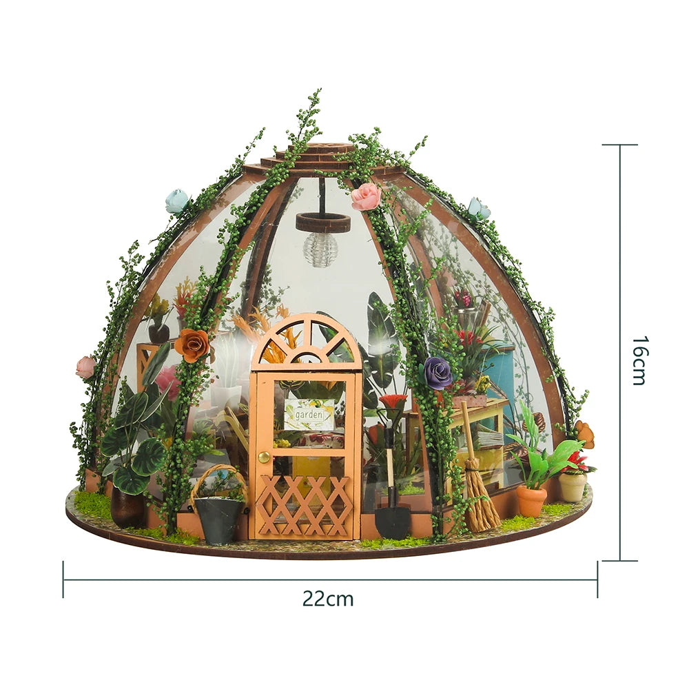 Children's beautiful dollhouse