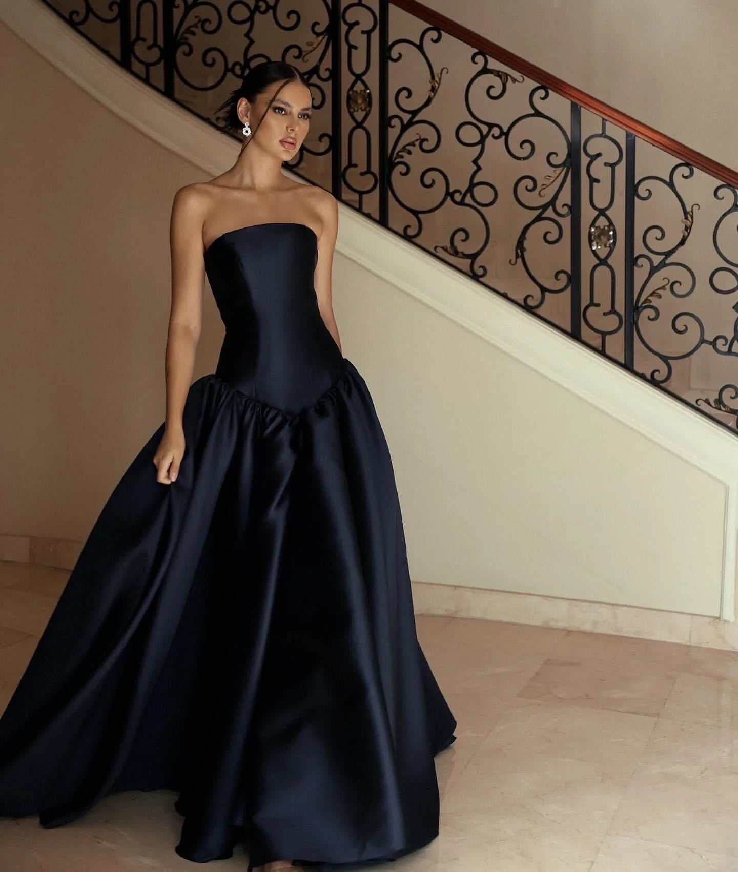 Elegant strapless a-line party evening dress
