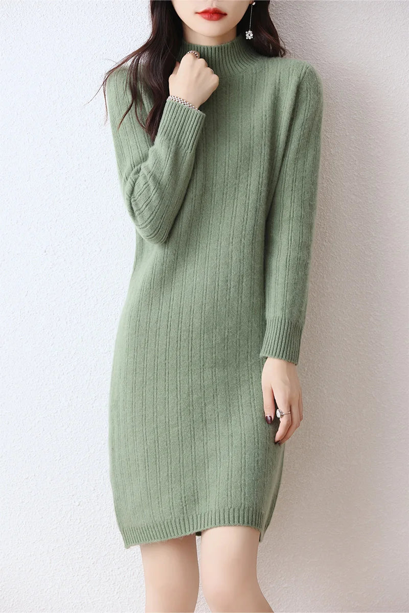 Autumn women's round neck thick dress