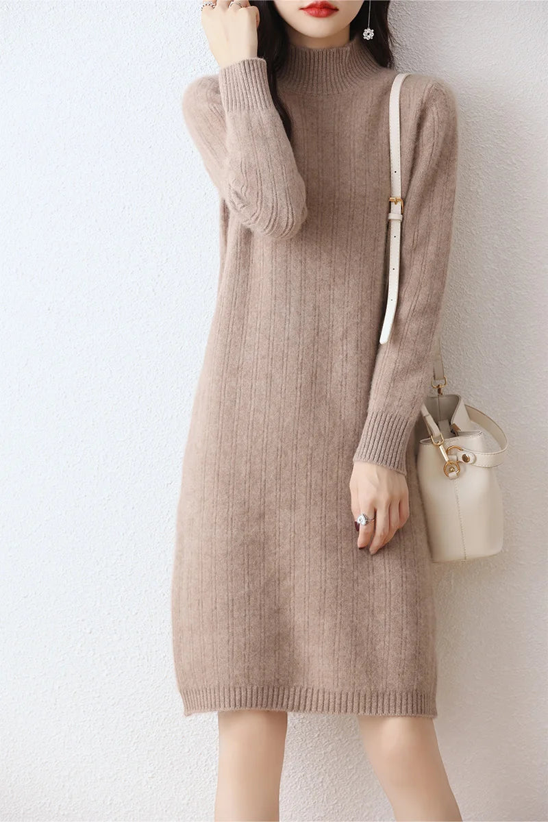 Autumn women's round neck thick dress
