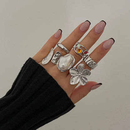 Exaggerated Metal Flower Open Rings