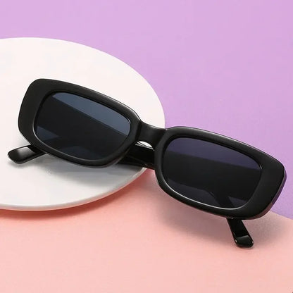 Trendy retro small square sunglasses