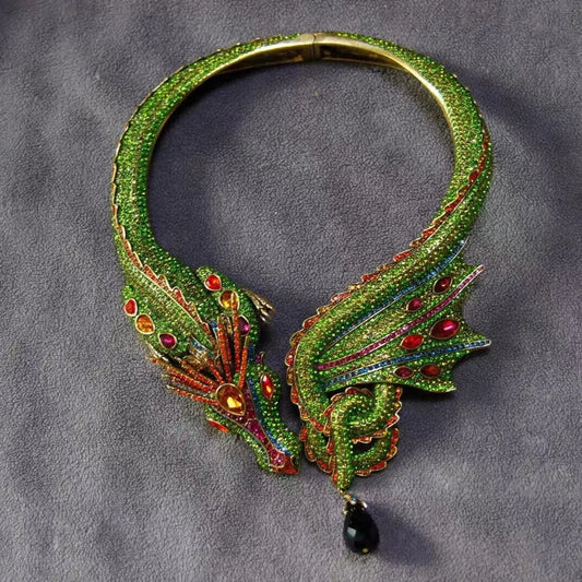 Temperament Light Luxury Zodiac Dragon Necklace