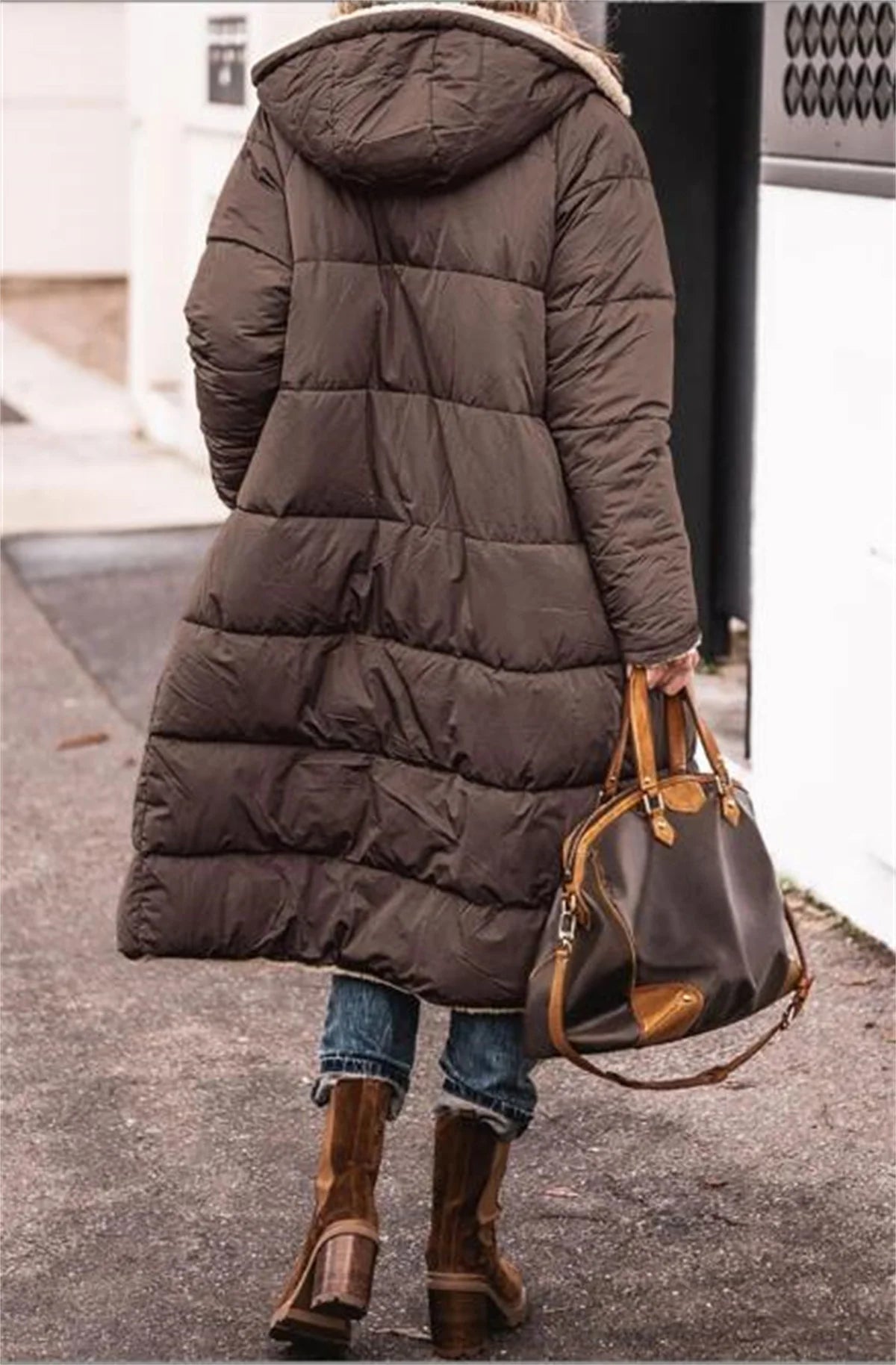 Ladies winter hooded quilted coat