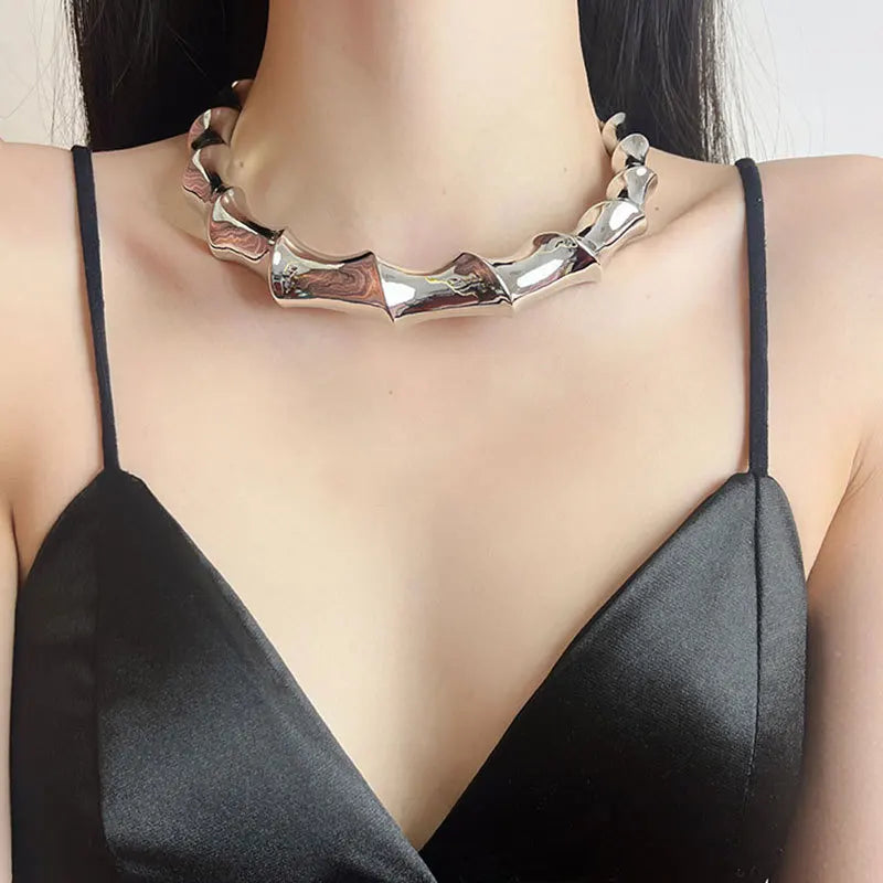 Heavy Exaggerated Metal Twisted Choker Necklace