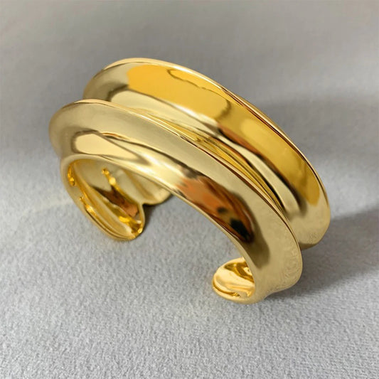 Fashion design round bracelet