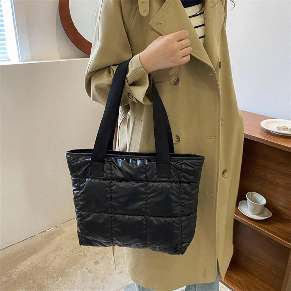 Fashion ladies tote handbag
