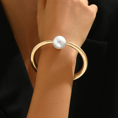 Electroplated Pearl Accent Bracelet