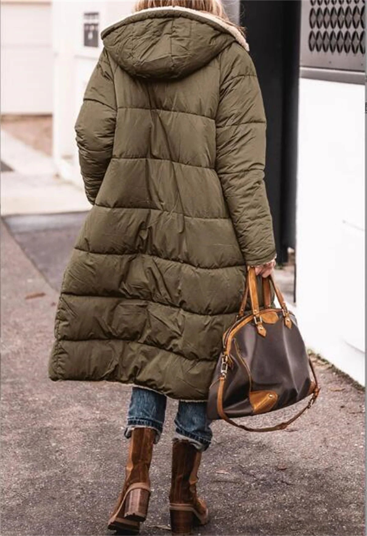 Ladies winter hooded quilted coat