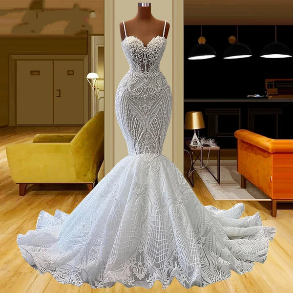 Elegant Lace Mermaid Spaghetti Straps Wedding Dress