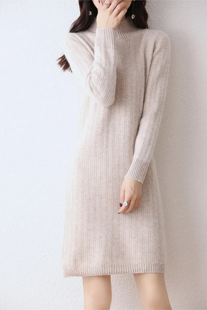 Autumn women's round neck thick dress
