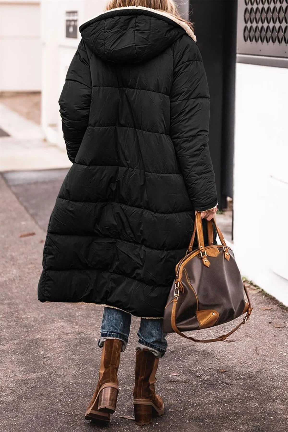 Ladies winter hooded quilted coat