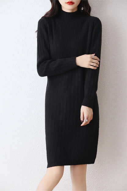 Autumn women's round neck thick dress